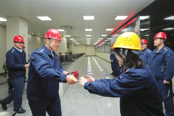 1887755680329273346.jpg 1887755680329273346.jpg